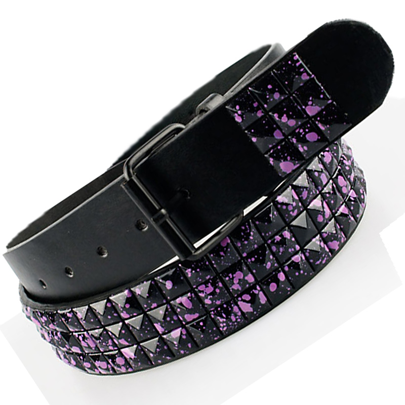 Nietengürtel mit Pyramidennieten Black Marble - Purple